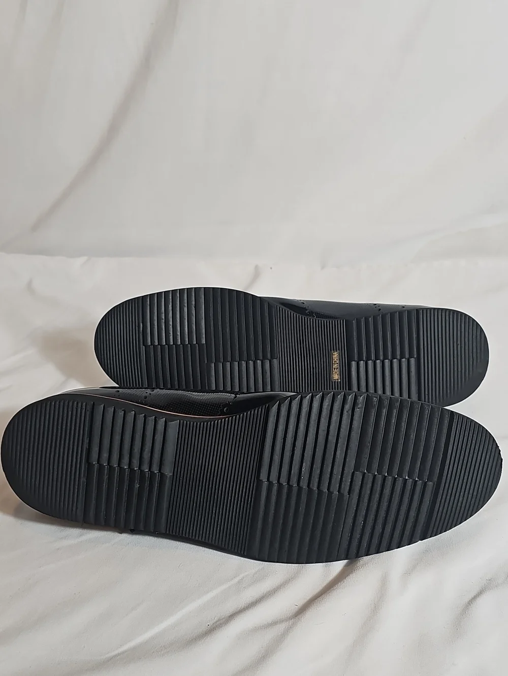 Marc Nolan sleek black